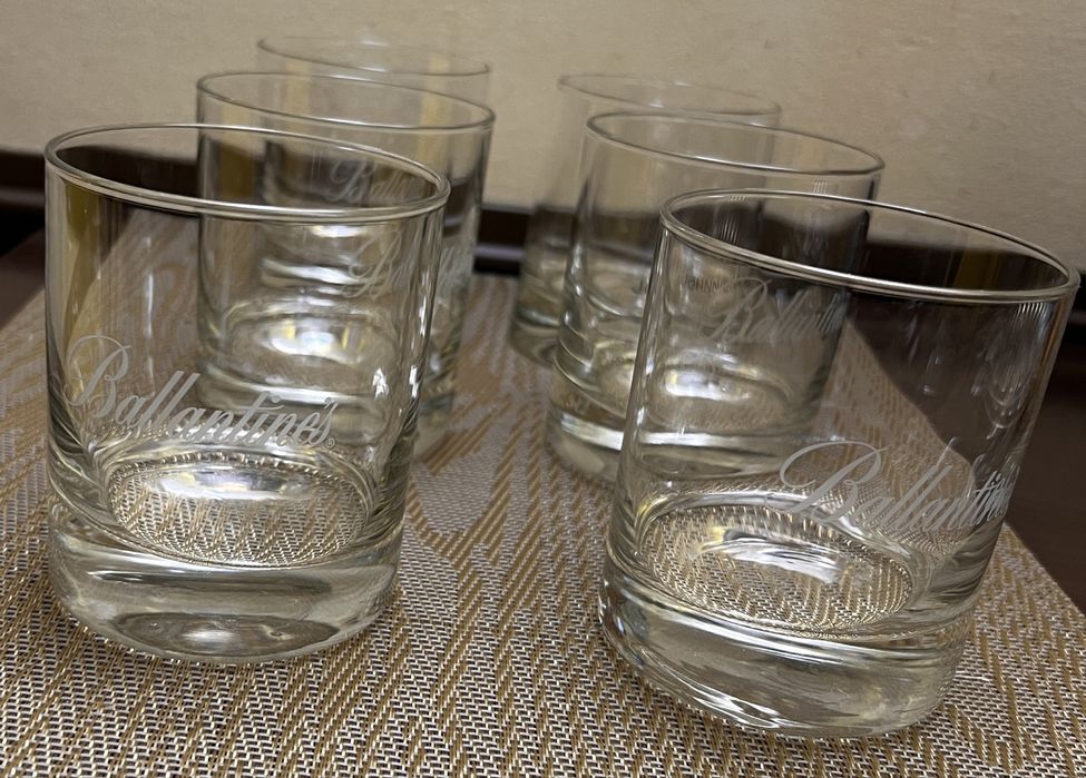 Pahare whisky Ballantines Jhonnie