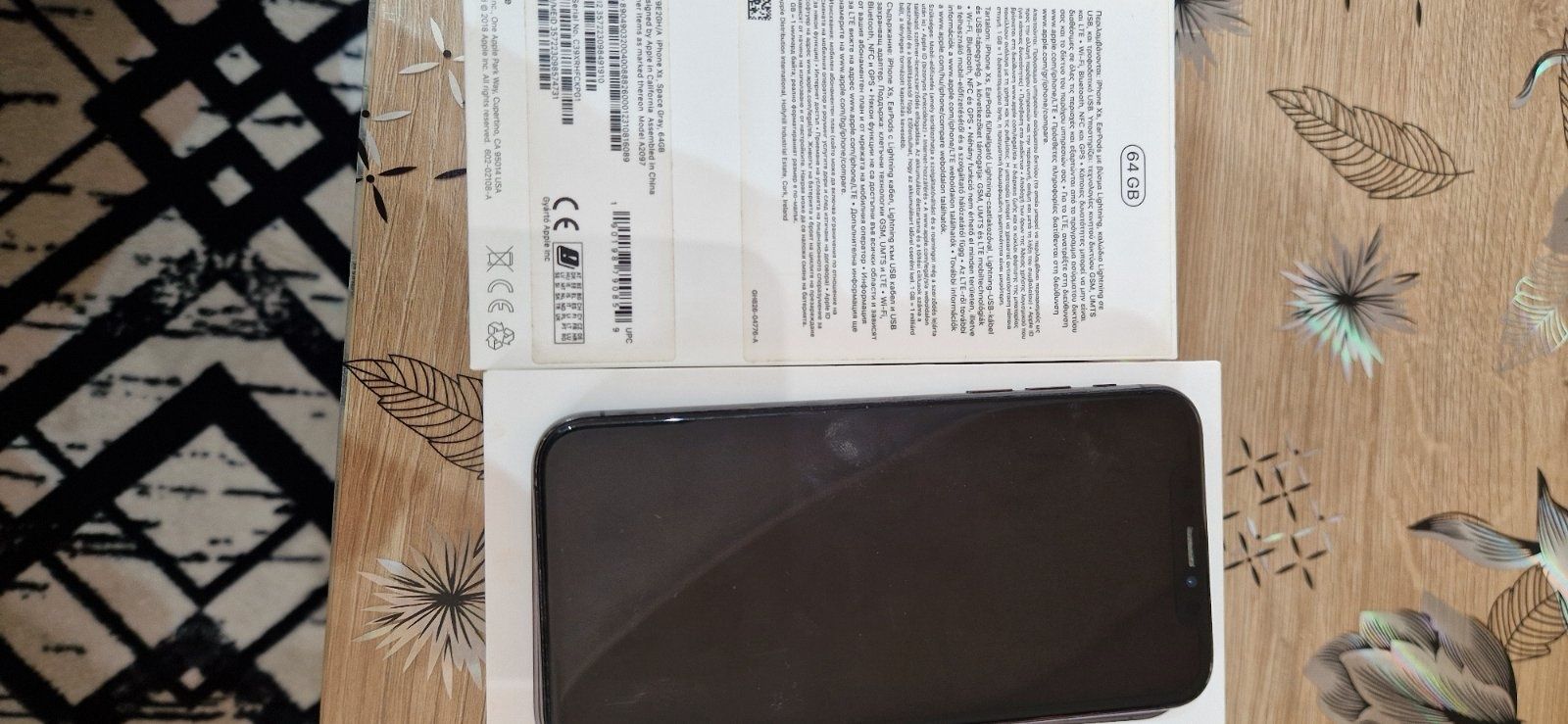 iPhone XS 64 GB в перфектно състояние