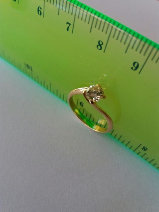 Inel din aur de 14K cu un diamant de 0, 55 carate (Ekymv)