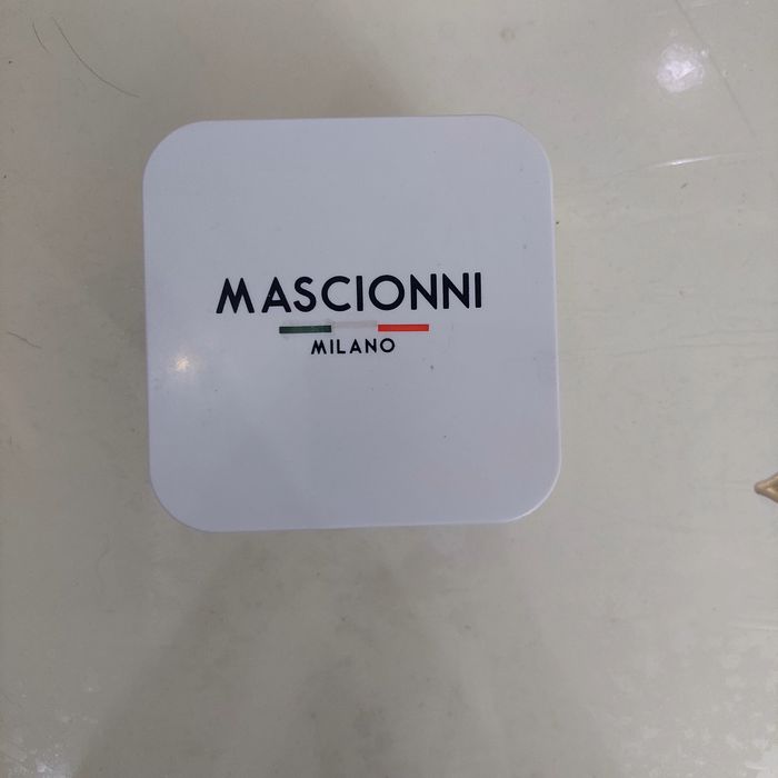 СРОЧНО продам часы