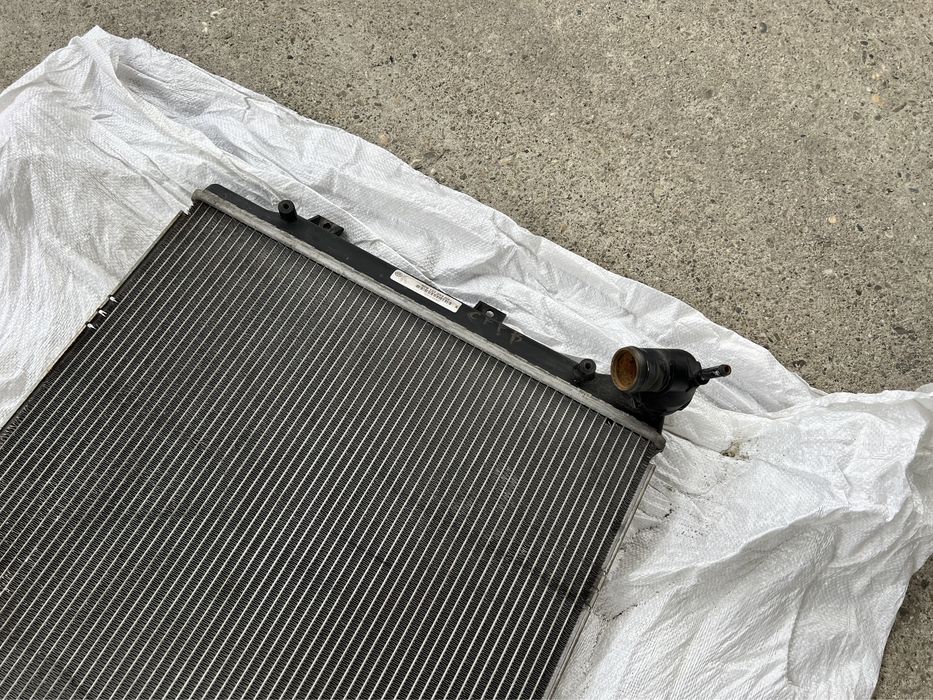 Radiator racire apa vw passat b7 cod motor cffb euro5 3c0121253ar