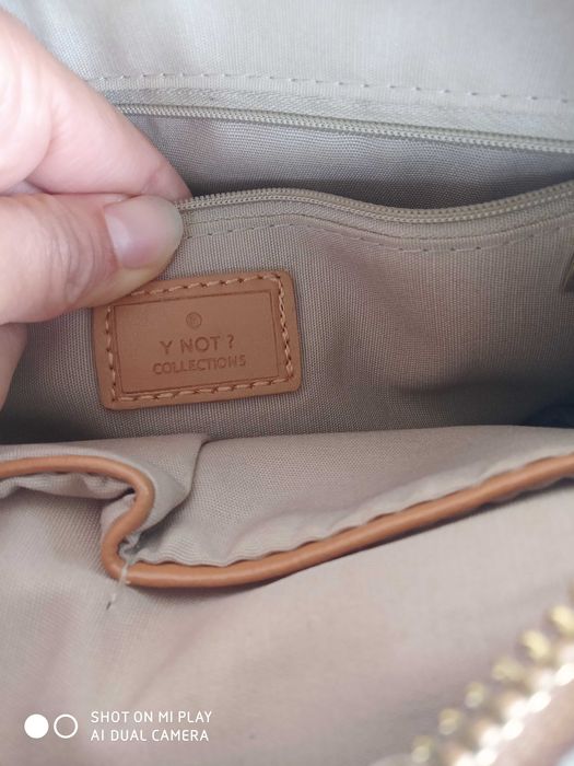 Y not, Picard и Venezia-естествена кожа.