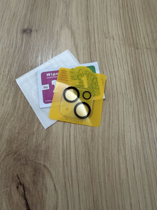 Iphone 13,128 GB -Топ състояние + 5 кейса и протекция за камерата