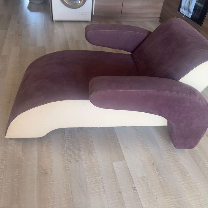 Кушетка за четене или игра  на Плейстейшън. Диван. Фотьол,