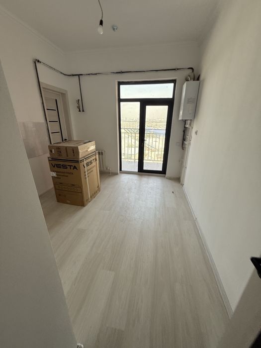 Срочна квартира сотилади сергели бобир махалла