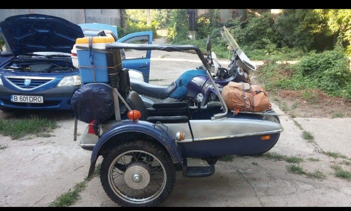 Honda Transalp 600 cu atas.