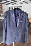 Vand costum barbati (pantaloni + sacou + papion)