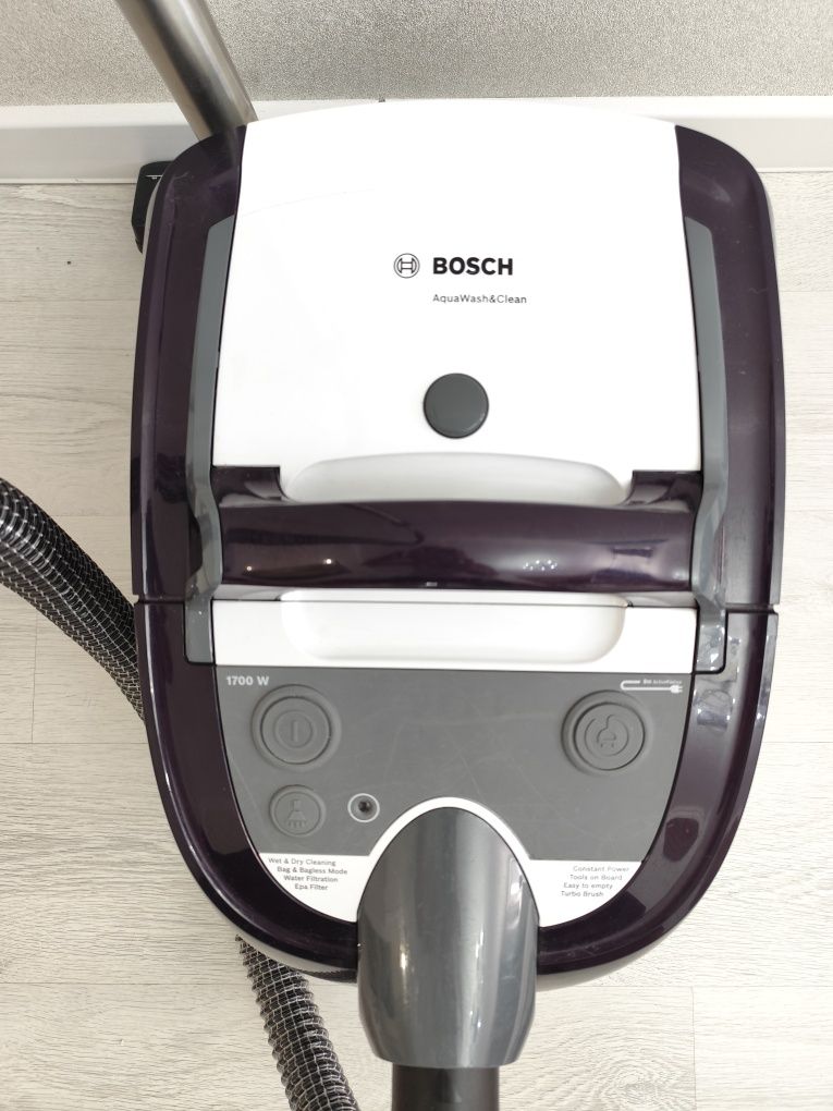 Продается пылесос BOSCH