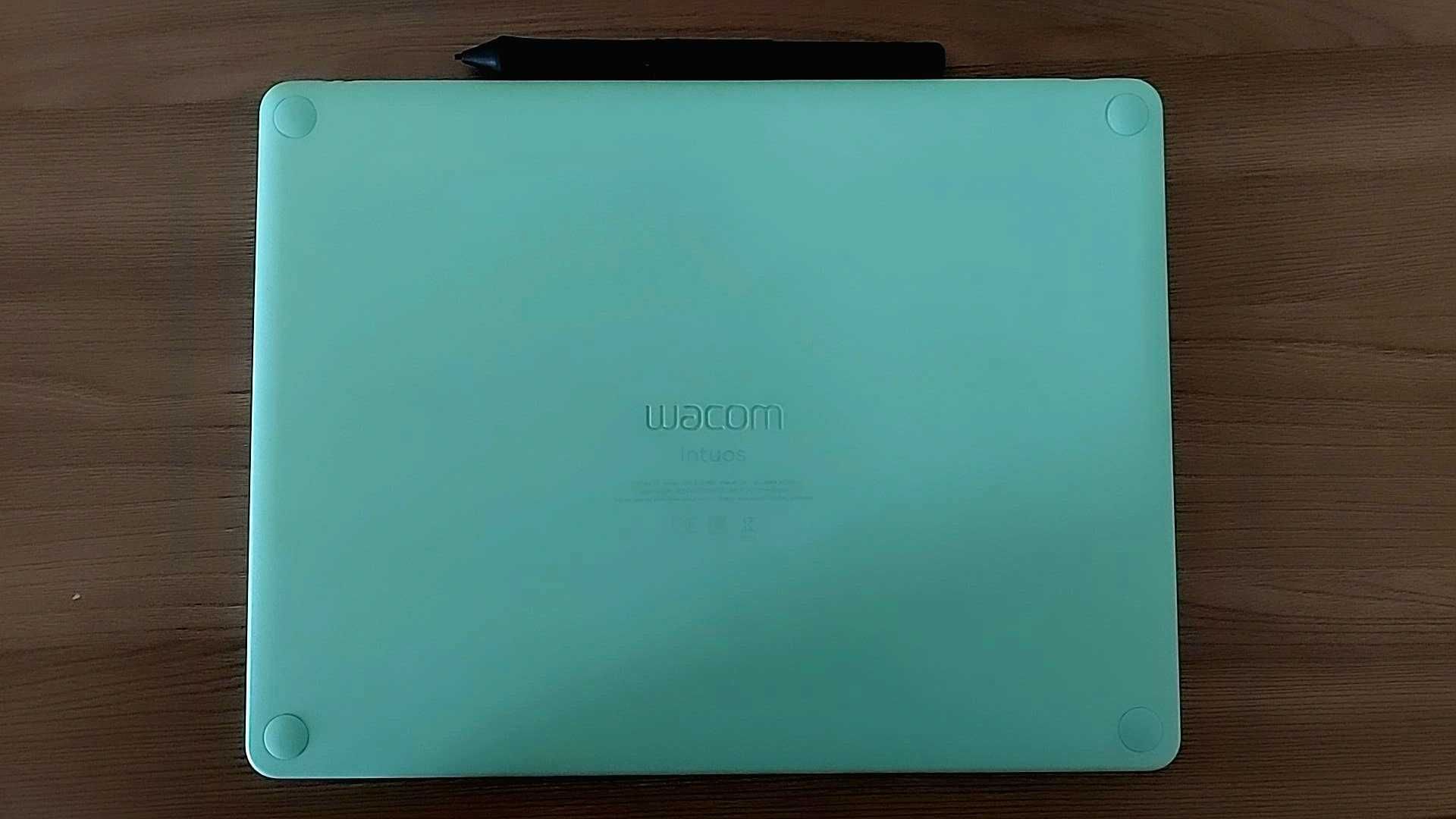 Wacome intuos medium