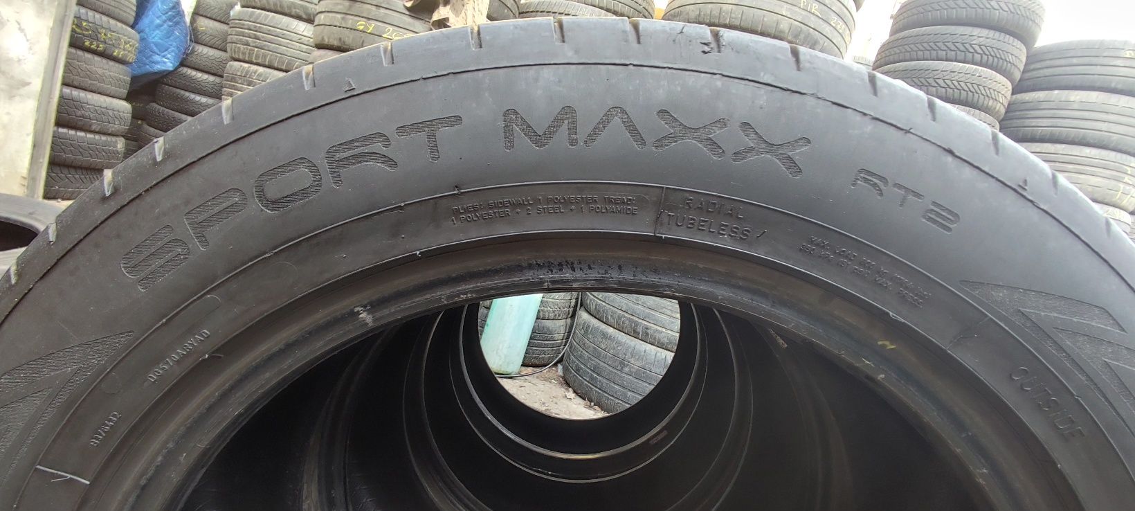 4бр летни гуми 235/55/18 Dunlop Sport Max RT2
DOT0518
грайфер 5.5 мм