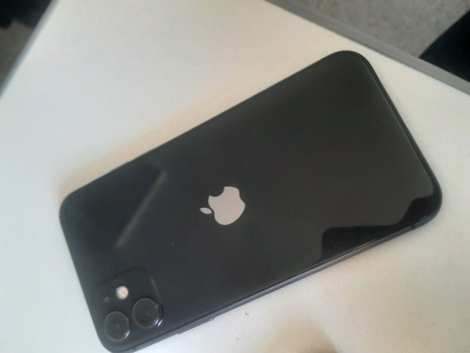 Iphone 11 продается
