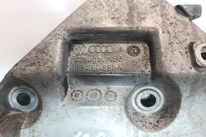 Suport compresor AC 06B260885A Volkswagen VW Passat B5.5 (facelift)