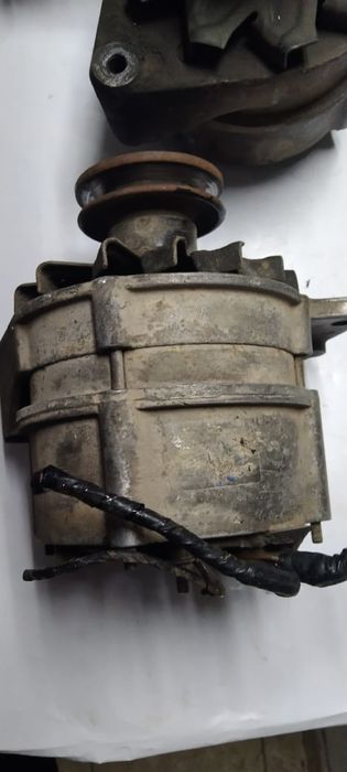 Продам стартер и генератор