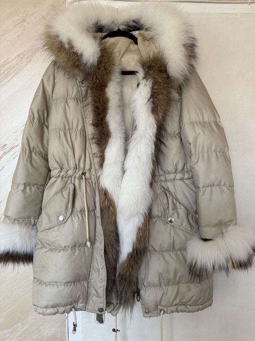 Яке с естествен пух от лисица
