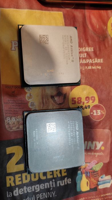Vand 2 procesoare AMD Athlon II