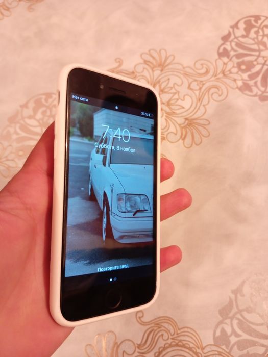 Продам айфон 7 срочно