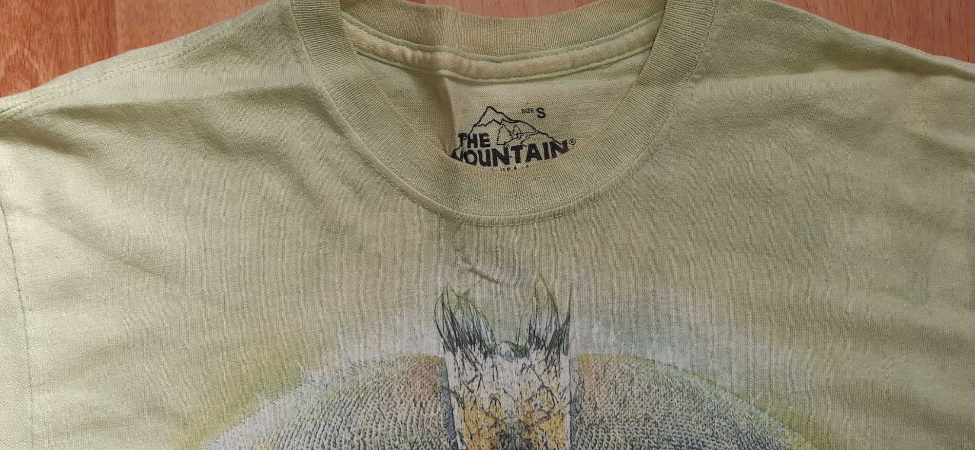 tricou  the mountain M