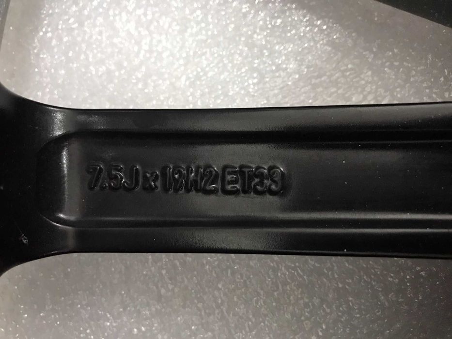 1x janta Mercedes AMG R19 7.5Jx19 ET33 C Class w205