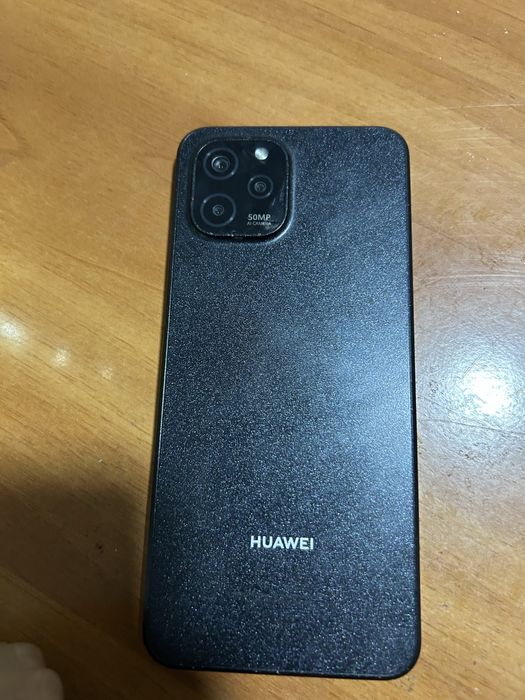 Vand huawei nova Y61, accept doar plata ramburs prin curier