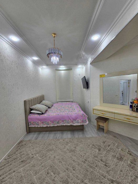 Продаётся 2х комн квартира на 4 этаже Ор 6 микрорайон Янги Узбекистон