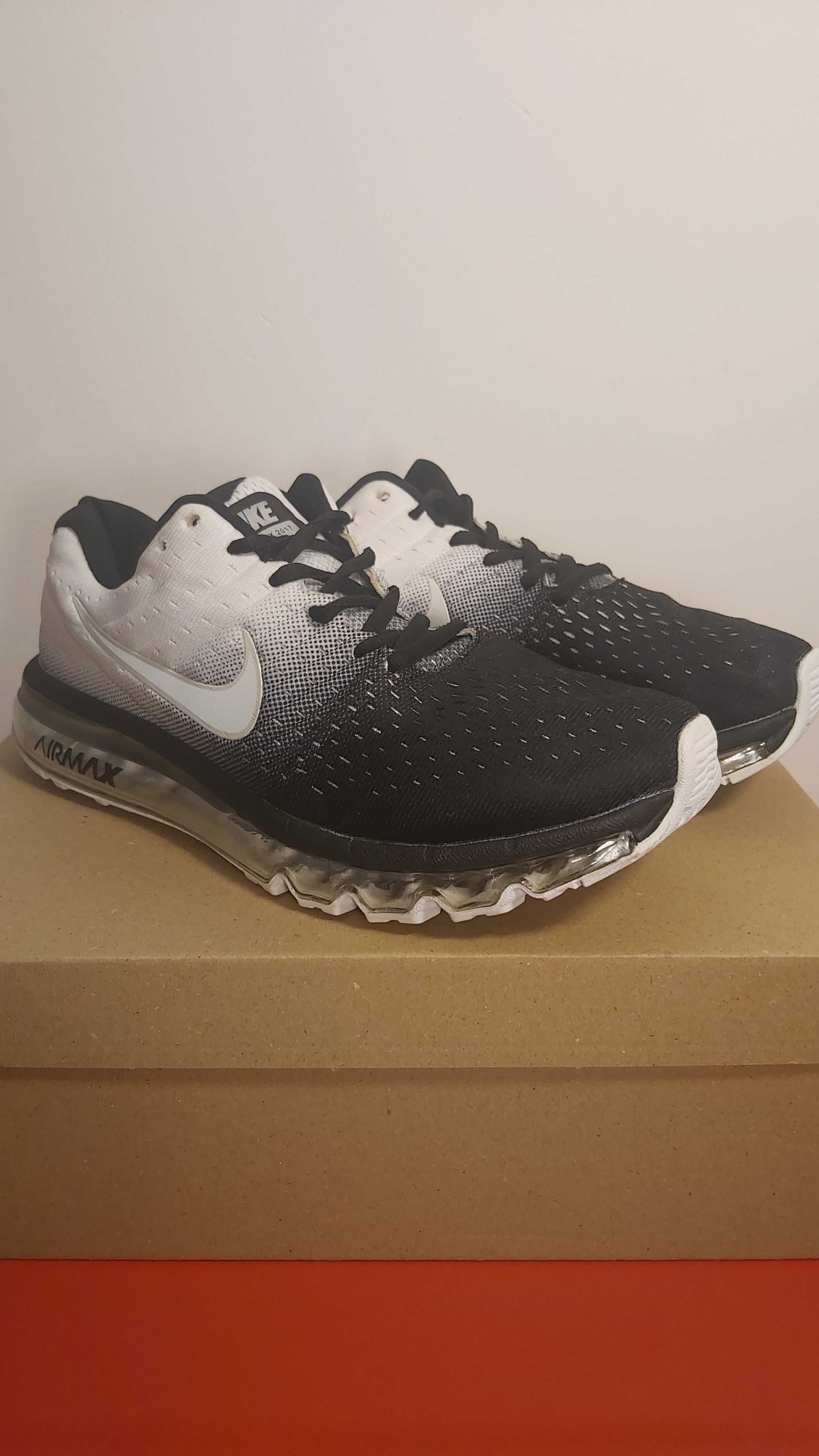 Nike Air Max 2017 Black & White - Номер 44