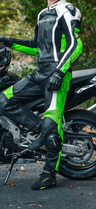 Vând costum moto 2 piese BUSE