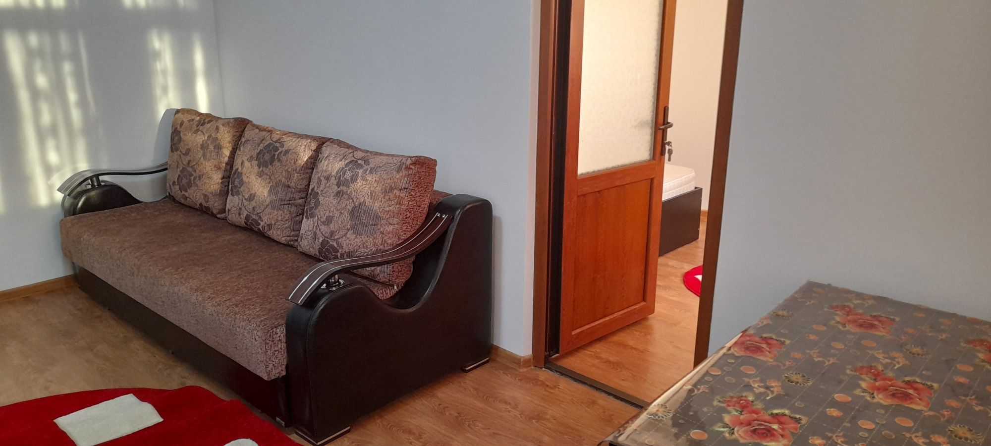 Închiriez apartament 2 camere M14