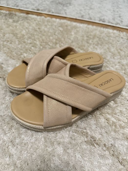 Разпродажба Летни сандали 40 номер