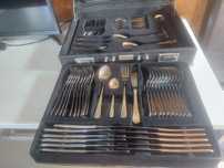 Diplomat 80 piese inox decorate cu aur de 18k