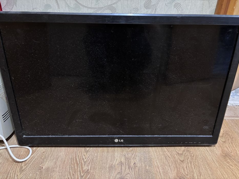 Телевизор LG б/у