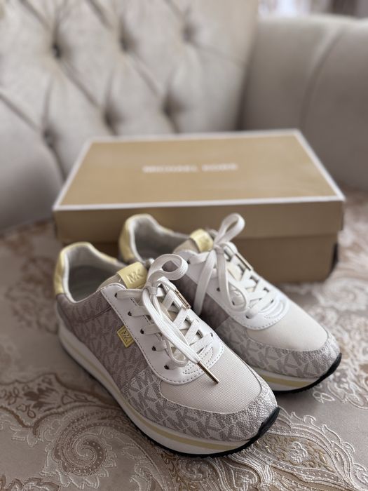 Michael Kors сникърси