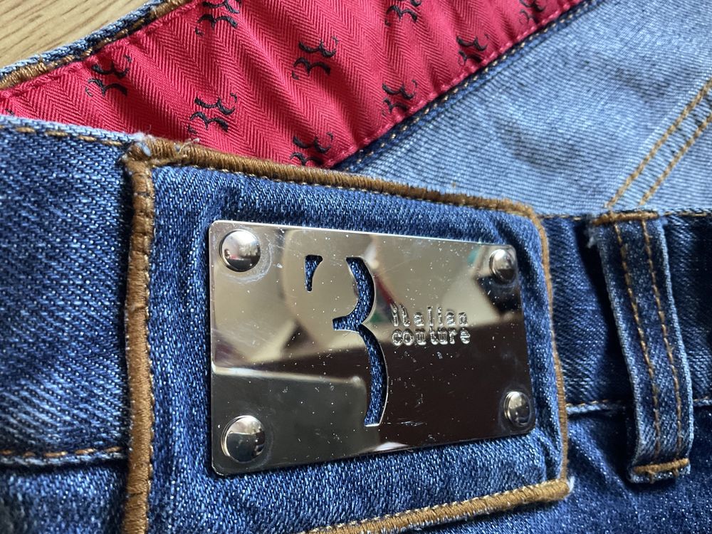 Jeans Billionaire impecabili made in Italy