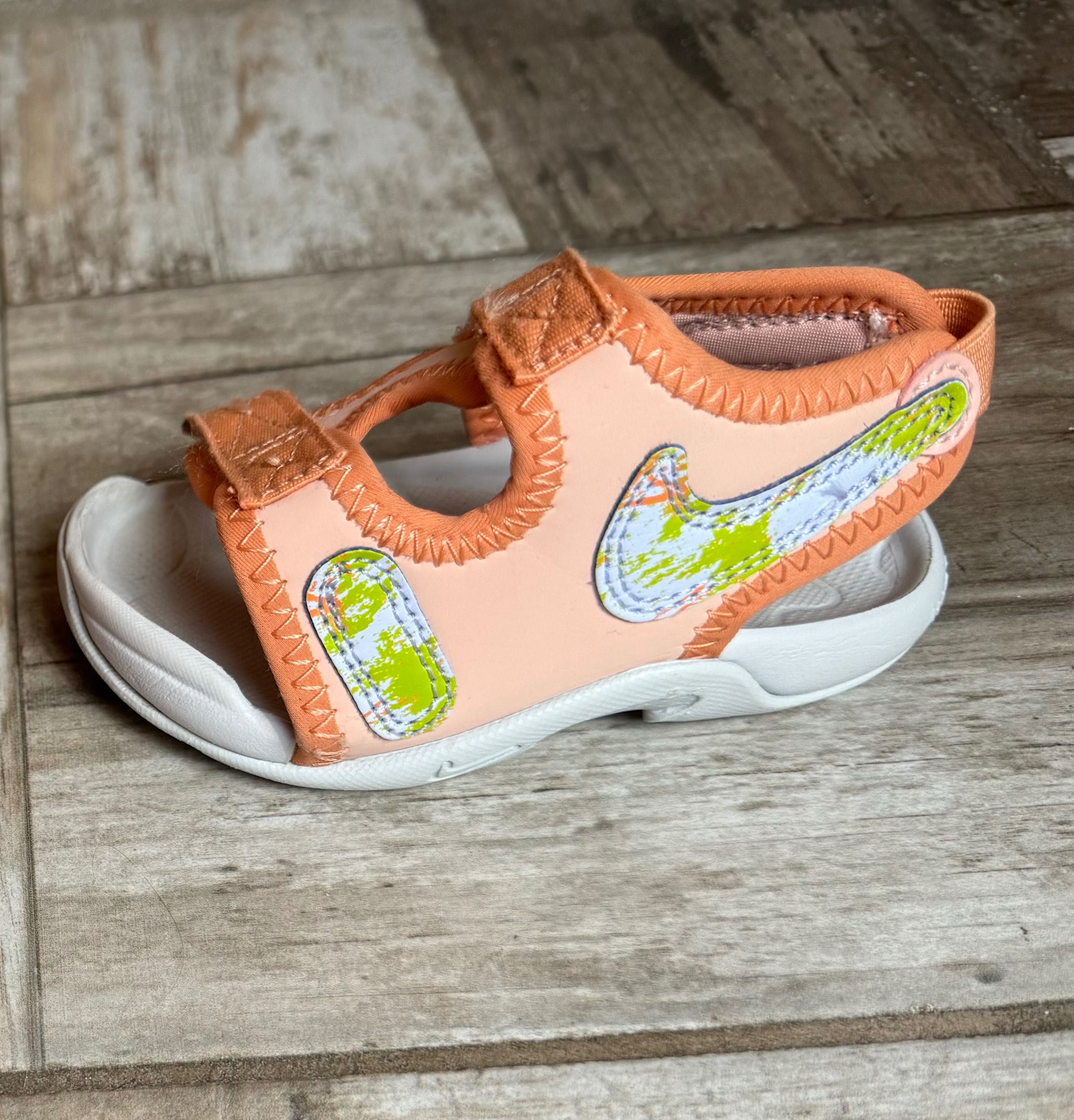 Бебешки сандали и маратонки Nike и Adidas
