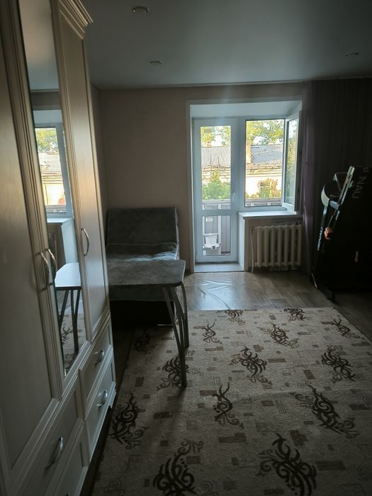 Сдам комнату для одного парня на Радуге в 3-х ком. квартире с хозяйкой