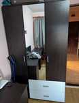 Donez dulap, sertarele trebuie reparate