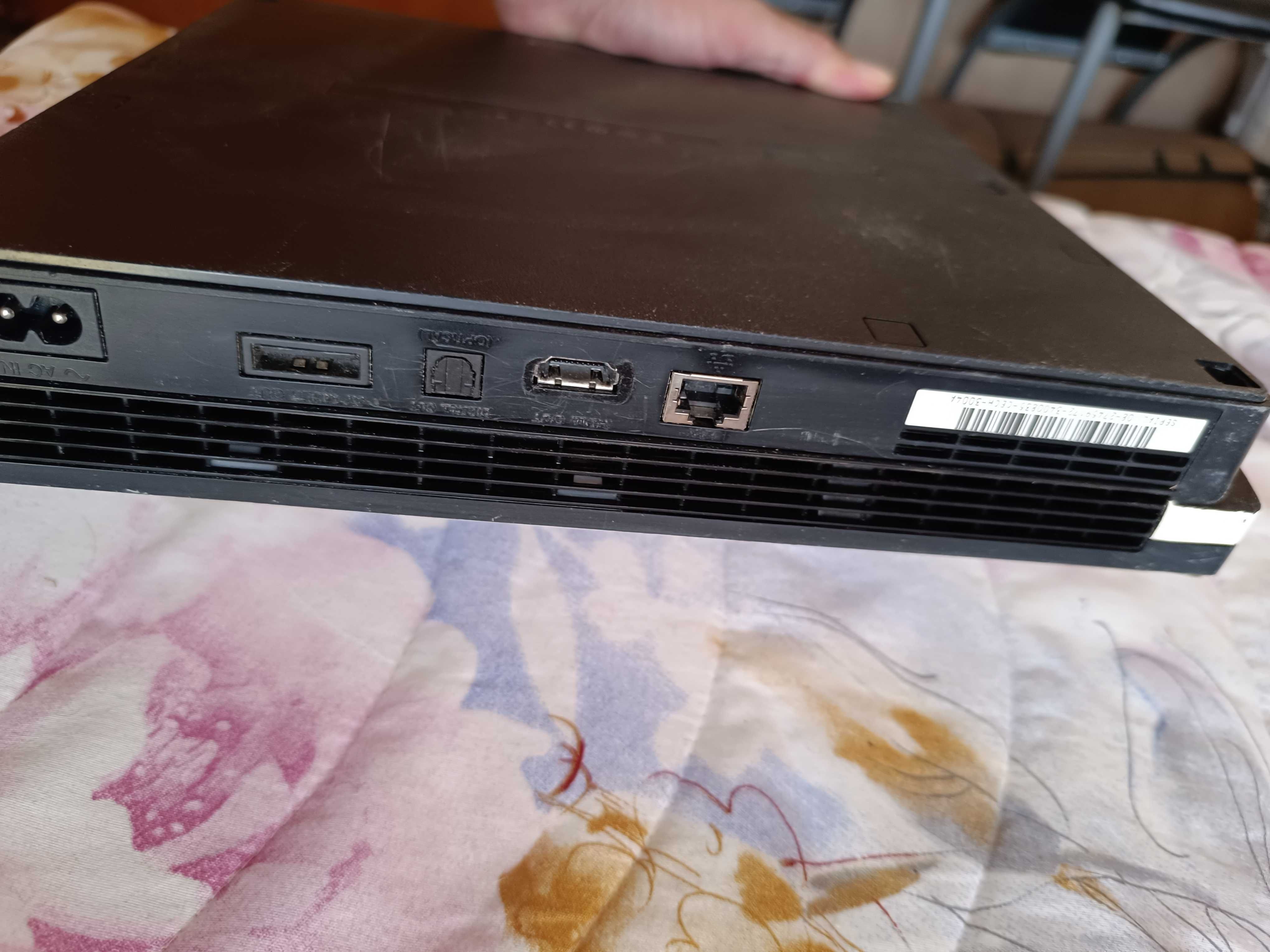 PS3 конзола плюс игра