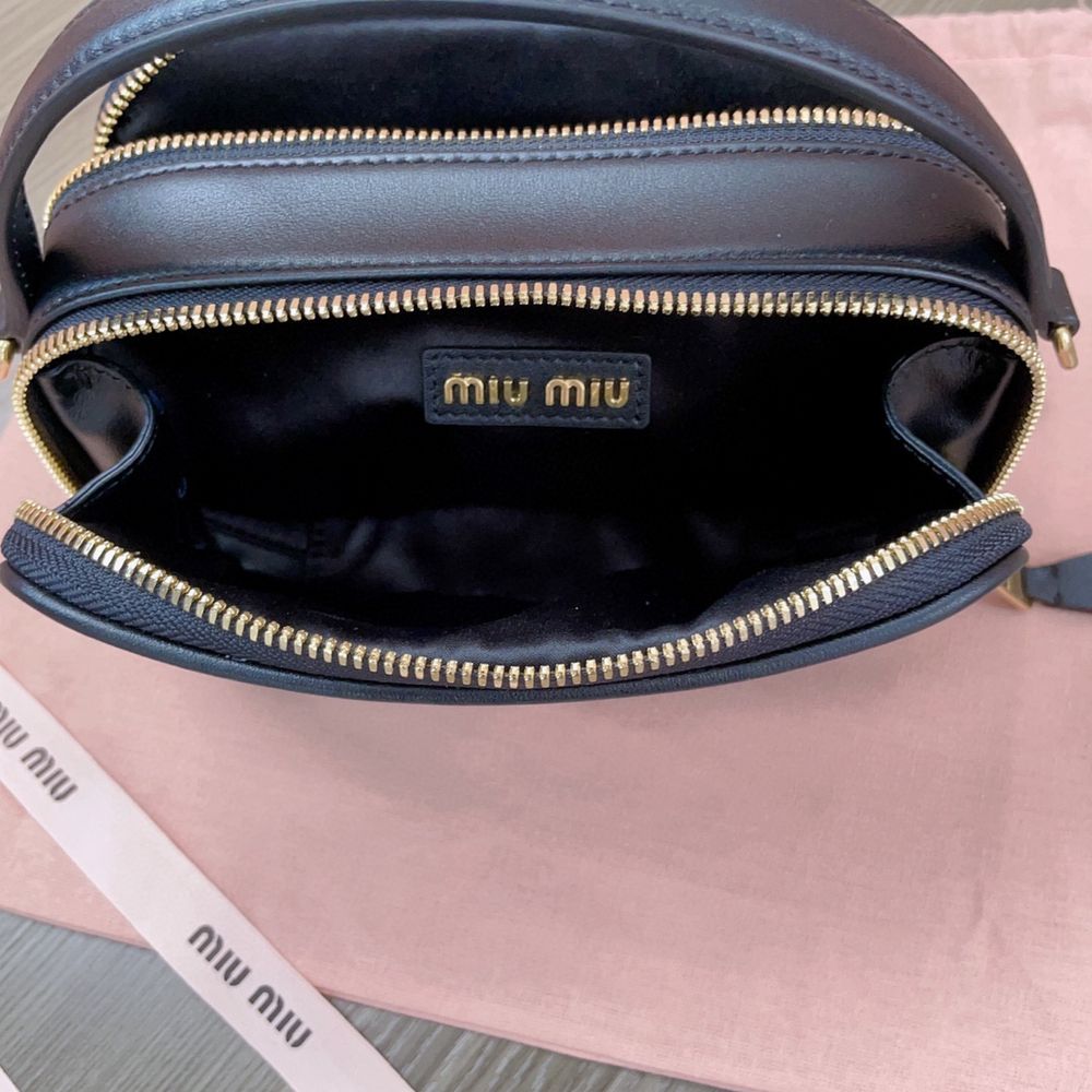 Geanta Miu Miu premium