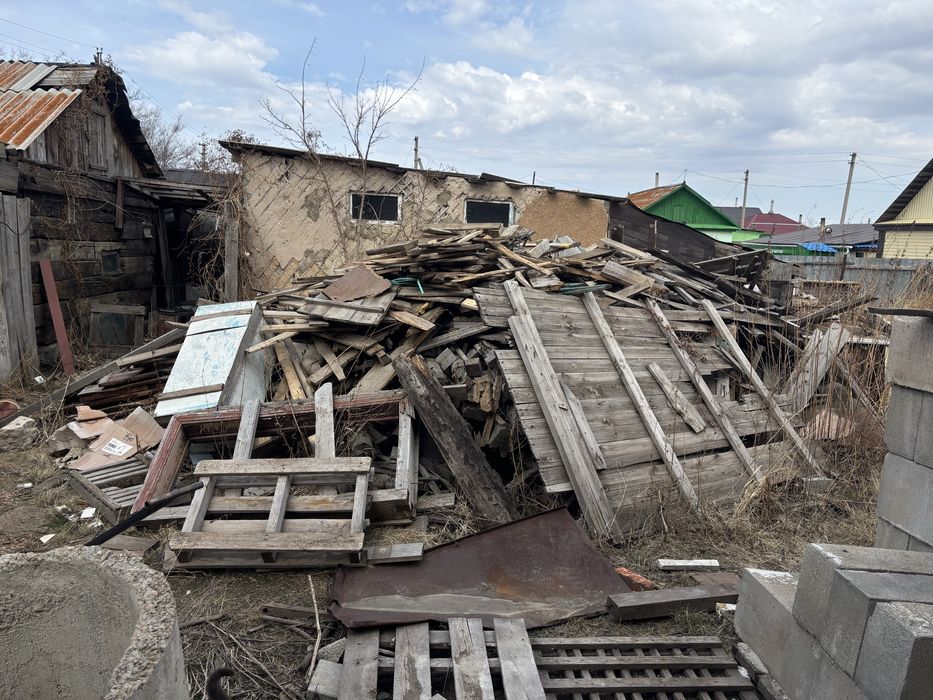 Доски на дрова самовывоз в внутри города куча большая