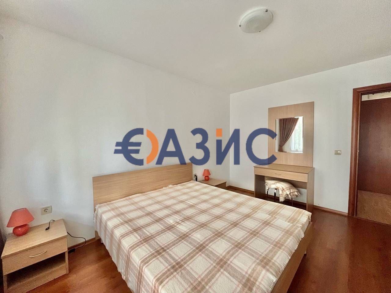 Продава се Двустаен апартамент в Свети Влас - 78 кв.м за 1154 €/кв.м - Снимка #2