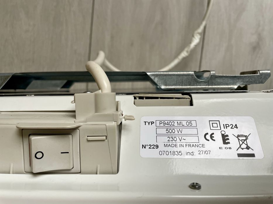 Airelec 500W-конвектор за баня IP24