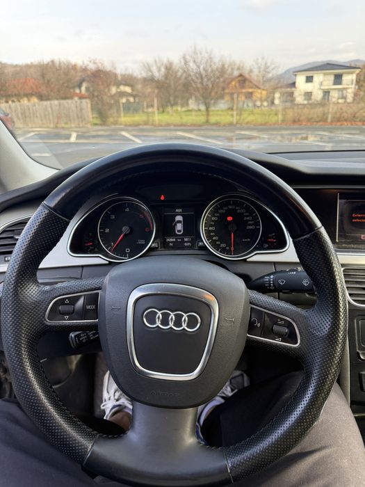 Audi A5 2.0 TDI automat TOP