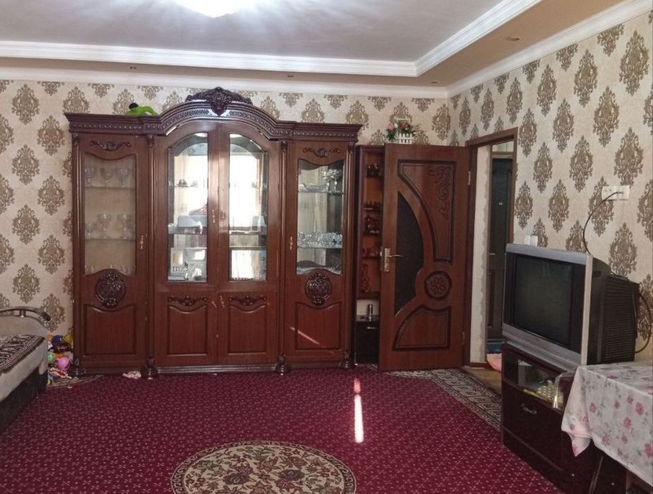 Продается квартира Миробадский район