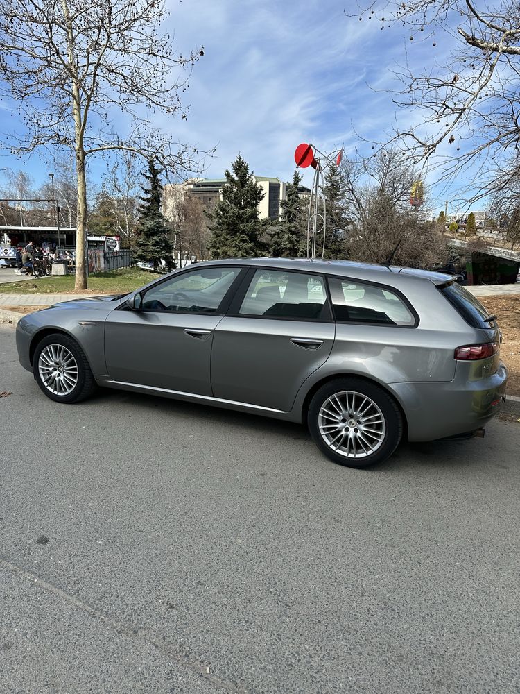 Alfa Romeo 159 1.9 150 , Face , Automatic