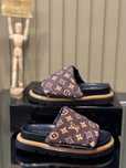 Papuci Louis Vuitton