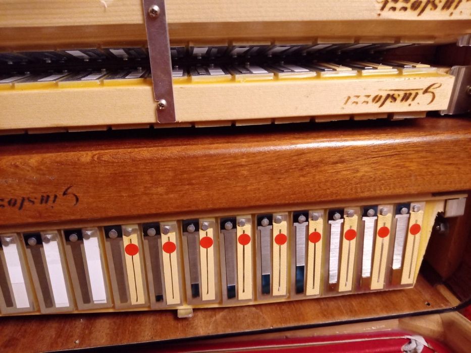 Acordeon Giustozzi 5/5 - cassotto dublu - amplificare Musictech - 2023