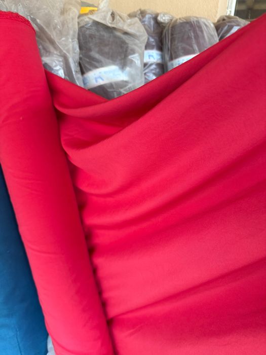 Разпродажба на платове