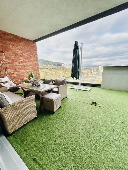 Penthouse Columna Residence
