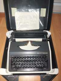 Пишеща машина;  Нова