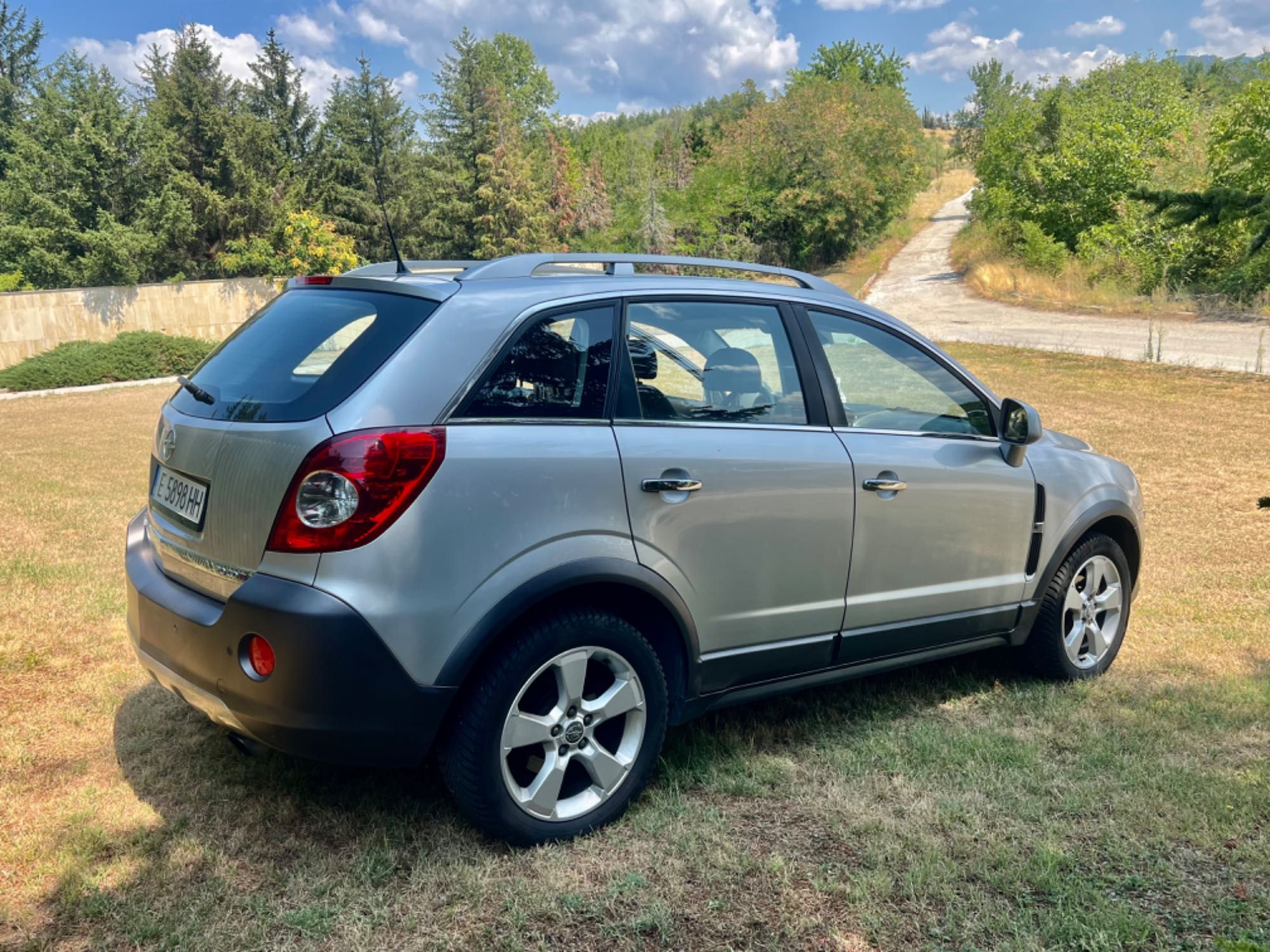 Opel Antara 2007 година