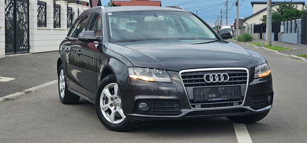 ~Audi A4~Motor 2l TDI~An 2011~Euro5~Navi~Senzori~Carte service~